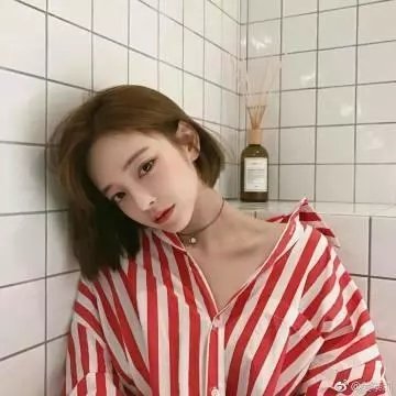 艾米丽·布莱尔的秘密